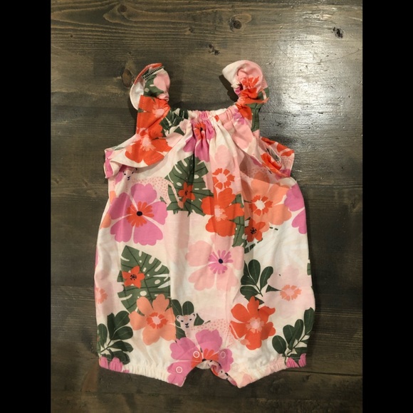 Onsie lot - Picture 3 of 4